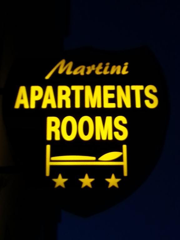 Villa Martini - Apartments & Rooms 武科瓦尔 外观 照片